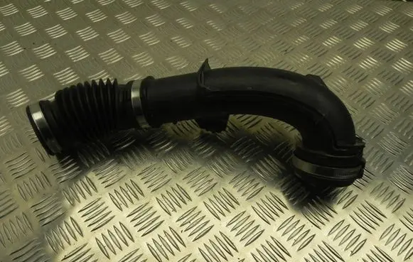 Renault Clio V Air intake hose/pipe 165750995R