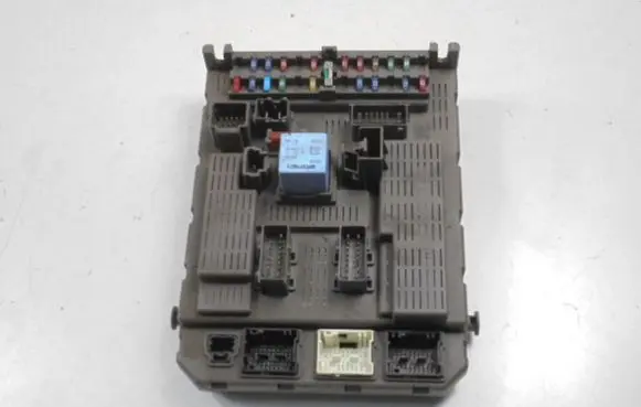 Citroen C5 Fuse box set 9647448280