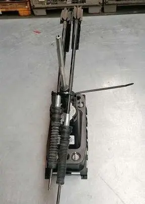 Audi Q3 8U Gear shift cable linkage 5WA711049ANT