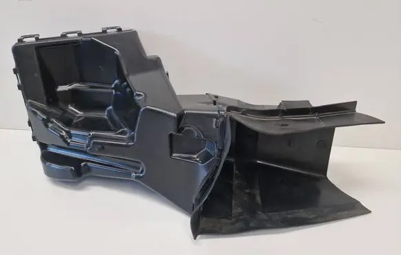 Opel Combo E Intercooler air channel guide 9816871780