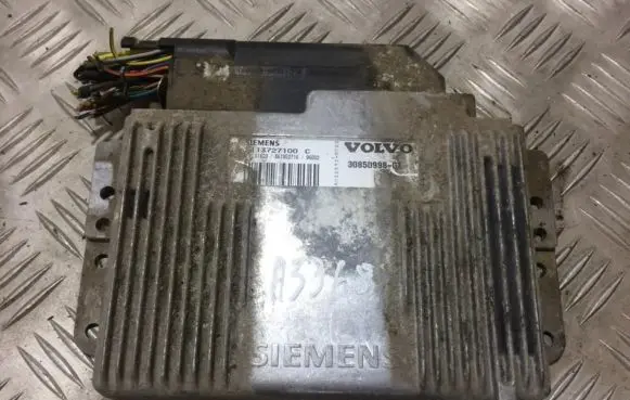 Volvo S40, V40 Engine control unit/module 3085099801 30850998-01
