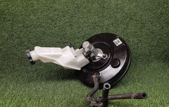 Hyundai Santa Fe Brake booster 585004Z200 7200