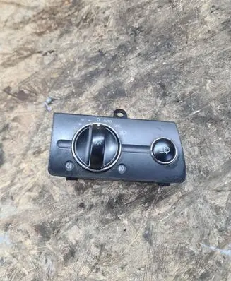 Mercedes-Benz E W211 Light switch 2115450104 04056000