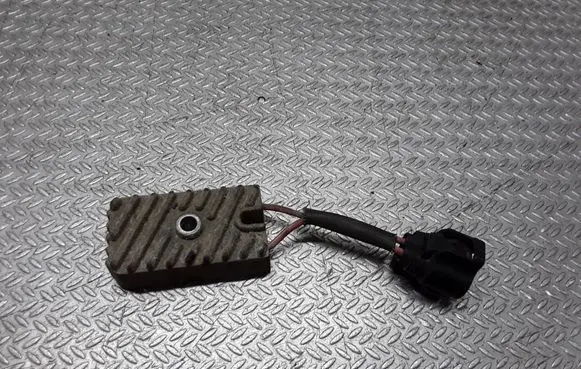 Coolant fan relay