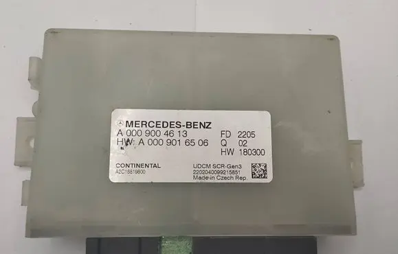 Mercedes-Benz GLC C253 Reducing agents exhaust control unit A0009004613 A0009016506 2202040099215851