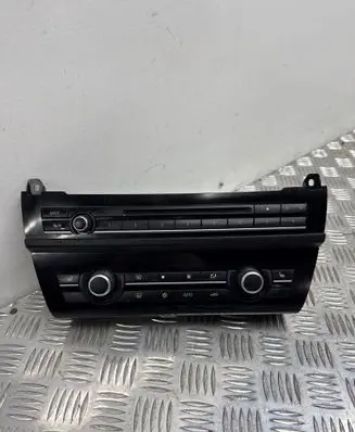 BMW 1 F40 Climate control unit 16046610