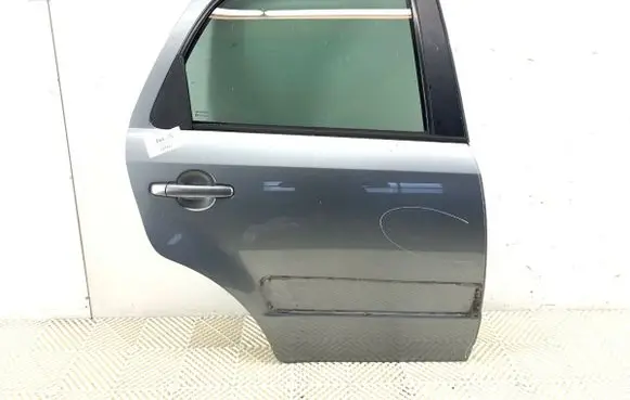 Rear door