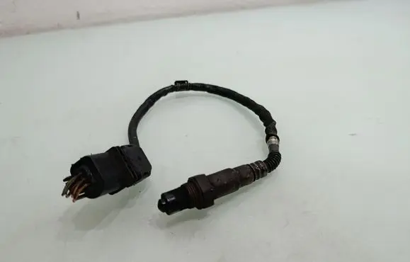 BMW 5 E60 E61 Lambda probe sensor 7791592 0281004019