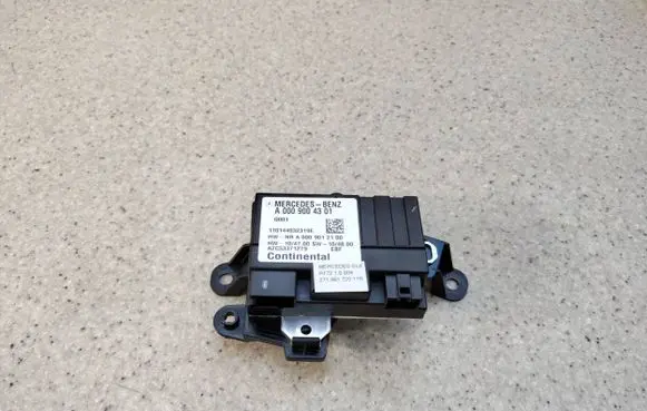 Mercedes-Benz SLK R172 Fuel injection pump control unit/module A0009004301