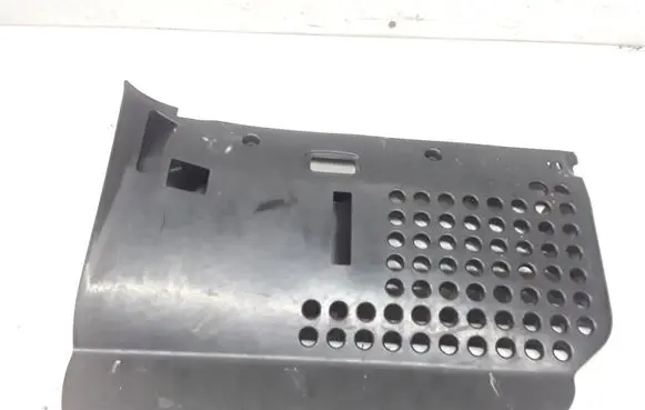 Dashboard lower bottom trim panel