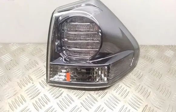 Lexus RX 330 - 350 - 400H Rear/tail lights