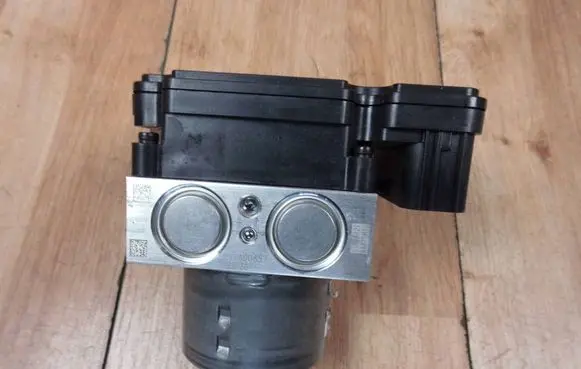 Hyundai Tucson IV NX4 ABS Pump BE600PBQ00 58910N7040