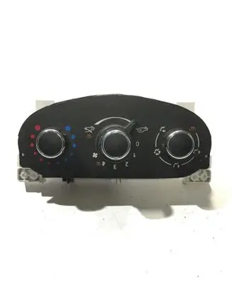Dacia Duster Air conditioning/heating control unit 