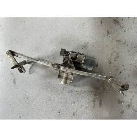 Seat Ibiza III (6L) Front wiper linkage and motor 0390241526 6Q2955119A 6L1955023E