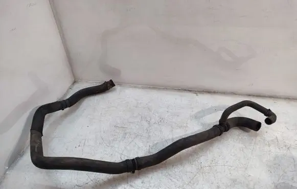 Opel Movano B Engine coolant pipe/hose