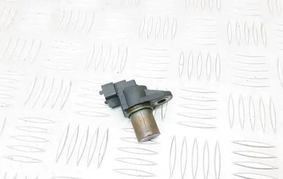 Mercedes-Benz S W220 Camshaft position sensor 0031539728