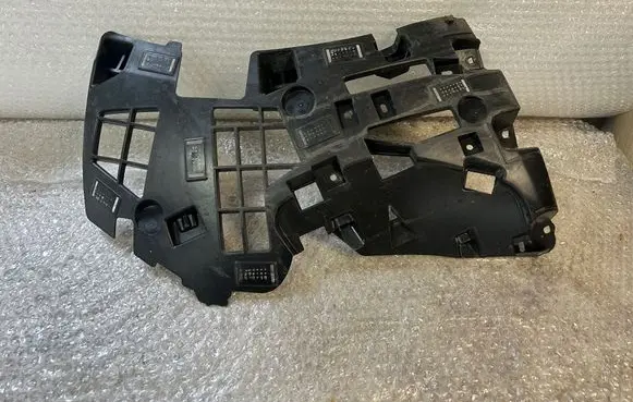 Peugeot 308 Front bumper mounting bracket 9837858080