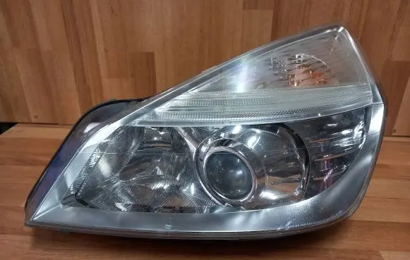 Renault Espace - Grand espace IV Headlight/headlamp 8200394706 89900857 7701064406