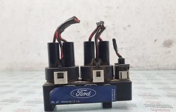 Ford Galaxy Coolant fan relay 7M0000317D