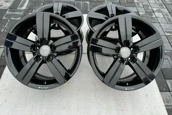 Audi TT TTS Mk2 R17 alloy rim 8J0601025C