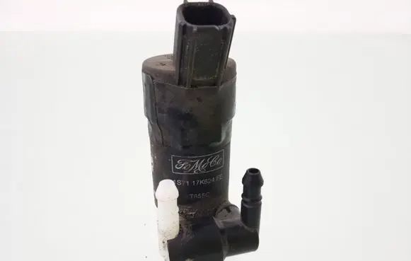 Volvo XC90 Windscreen/windshield washer pump 1S7117K624FE