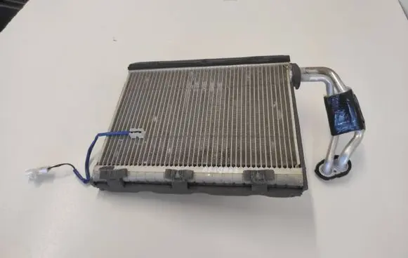 Subaru Impreza V Air conditioning (A/C) radiator (interior) 04200211 0419U274
