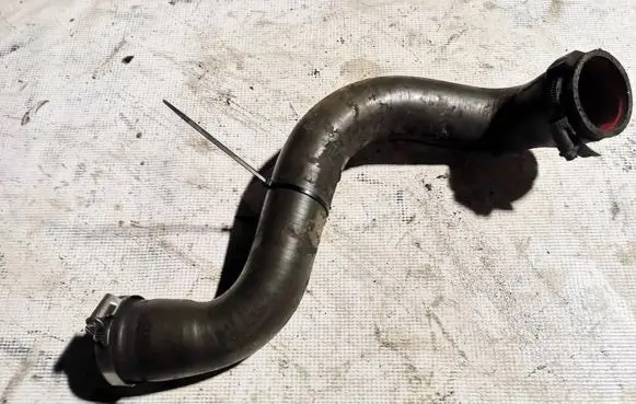 Renault Scenic II - Grand scenic II Intercooler hose/pipe