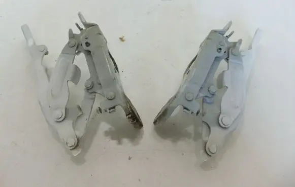 KIA Stinger Engine bonnet/hood hinges