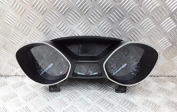 Ford Focus Speedometer (instrument cluster) bm5t10849bbg