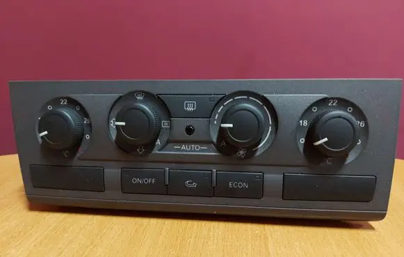 Audi A6 S6 C6 4F Climate control unit 4F1820043M