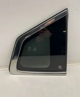 Nissan X-Trail T32 Rear side window DOT20AS3