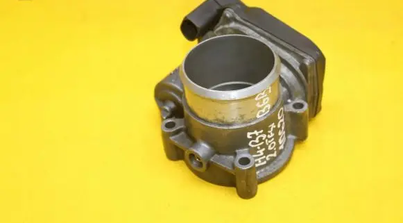 Audi A6 S6 C6 4F Throttle valve 06F133062E