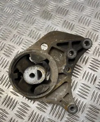 Chrysler Voyager Gearbox mount 269AB