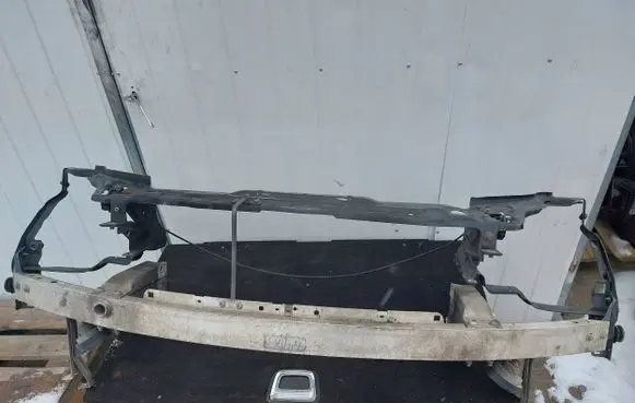 Mercedes-Benz E C207 W207 Radiator support slam panel 2076200300