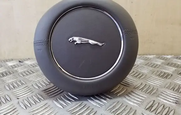 Jaguar XJ X351 Steering wheel airbag AW93043B13BF