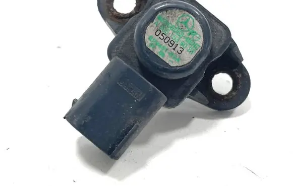 Mercedes-Benz Vito Viano W639 Air pressure sensor A0051535028 EP9451R3A