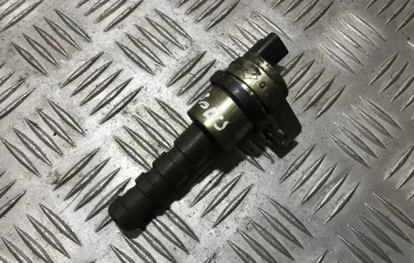 Renault Laguna II Camshaft vanos timing valve 108674