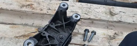 Audi A5 8T 8F Gearbox mount 8K0399115T 8K0399151