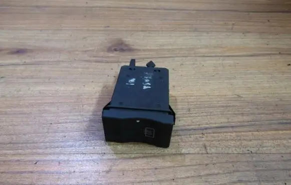 Windscreen/window heater switch