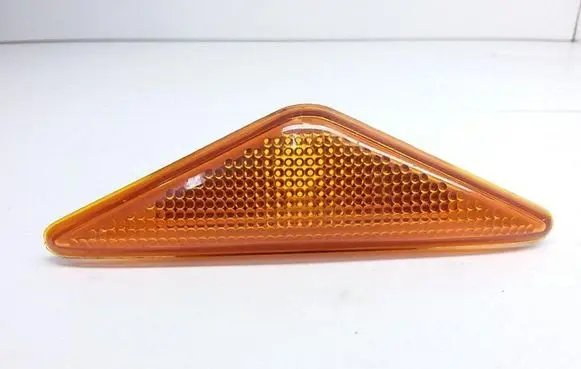 Ford Mondeo Mk III Front fender indicator light 1S7113K309AC