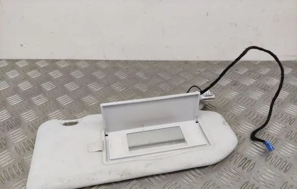 Peugeot 508 Sun visor