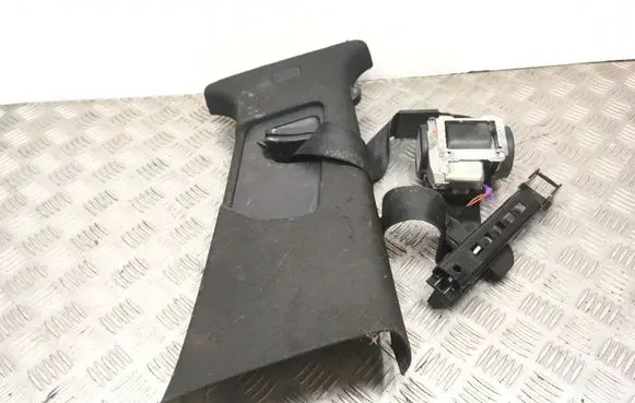 Audi A6 S6 C6 4F Front seatbelt 61813 560788601 604906700C