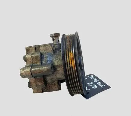 Opel Insignia A Power steering pump 13309336