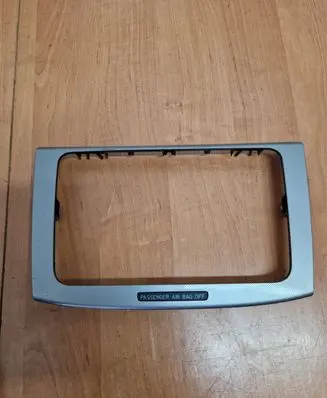 Volkswagen PASSAT B6 Radio/GPS head unit trim 3C0858069m