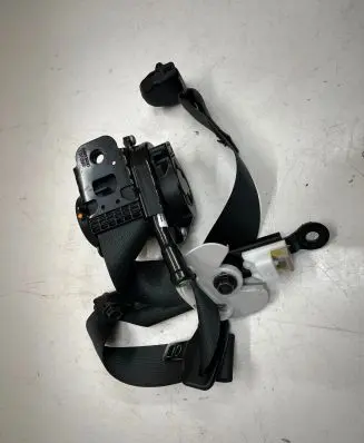 Hyundai Ioniq 5 Front seatbelt