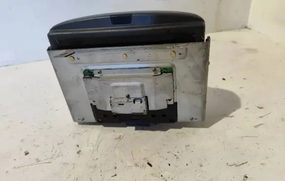 Volvo V70 Screen/display/small screen 86333591 178010220 P20013AF178