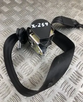 Audi Q7 4L Rear seatbelt 4L0857806G