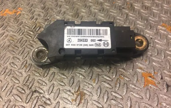 Mercedes-Benz E W211 Airbag deployment crash/impact sensor 0018209126