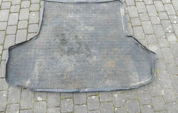 Toyota Avensis T270 Rubber trunk/boot mat liner PZ434T5302PJ PZ434T5304PJ