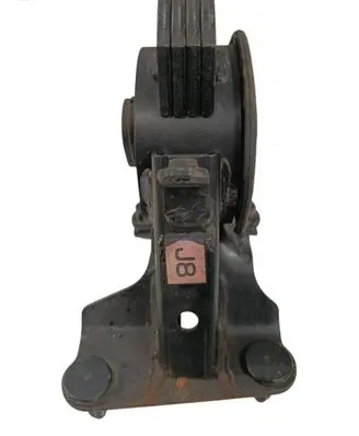Lexus NX Engine mount bracket